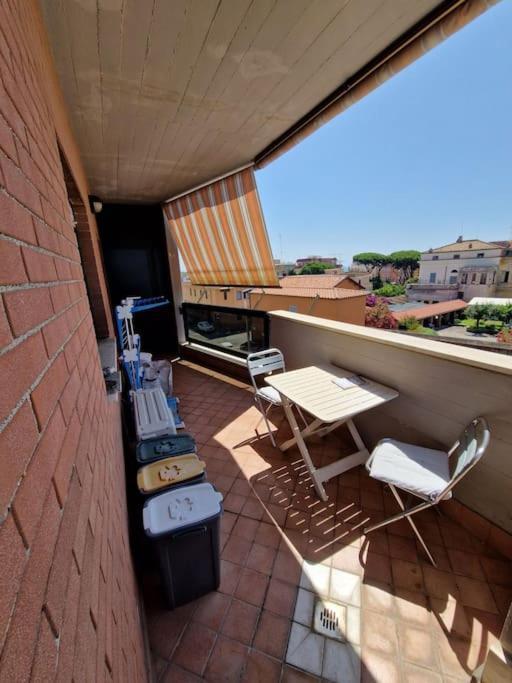 Terrazza A Nettuno E Chiesa Giubilare Santa Maria Goretti Exterior foto
